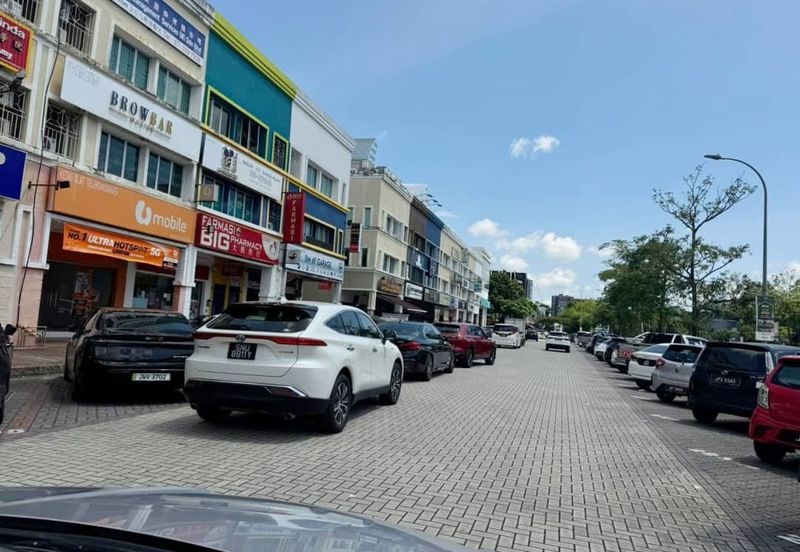 Taman Austin Heights