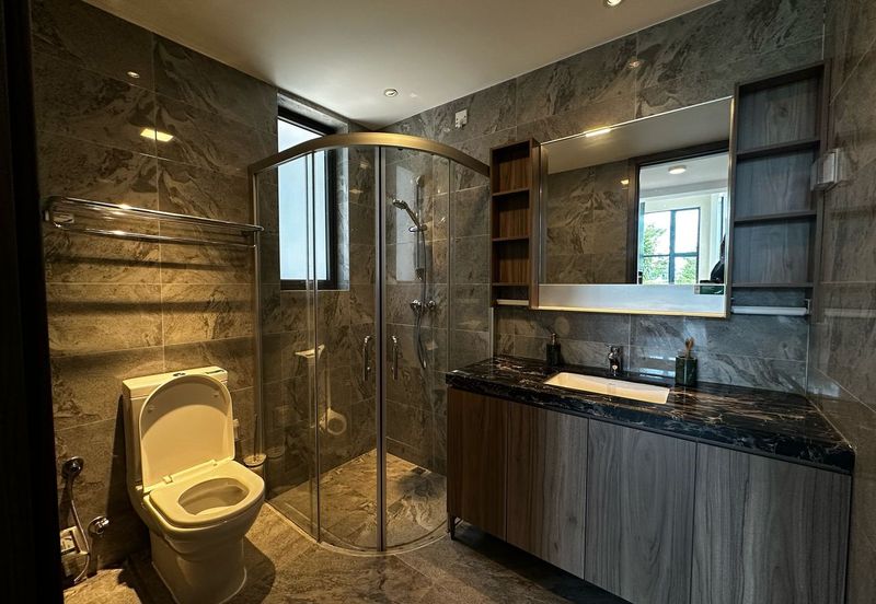 Forest City Golf Resort, Gelang Petah