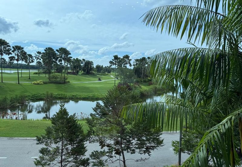 Forest City Golf Resort, Gelang Petah