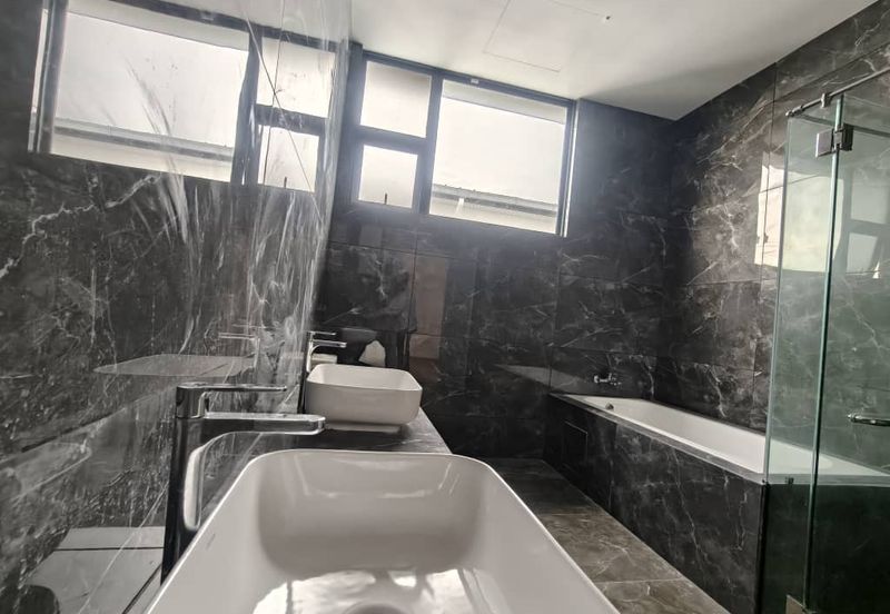 Taman Austin Heights