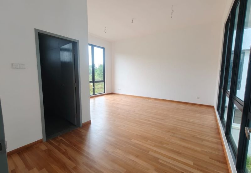 Taman Austin Heights