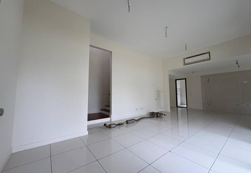 Avira Garden Terraces @ Medini