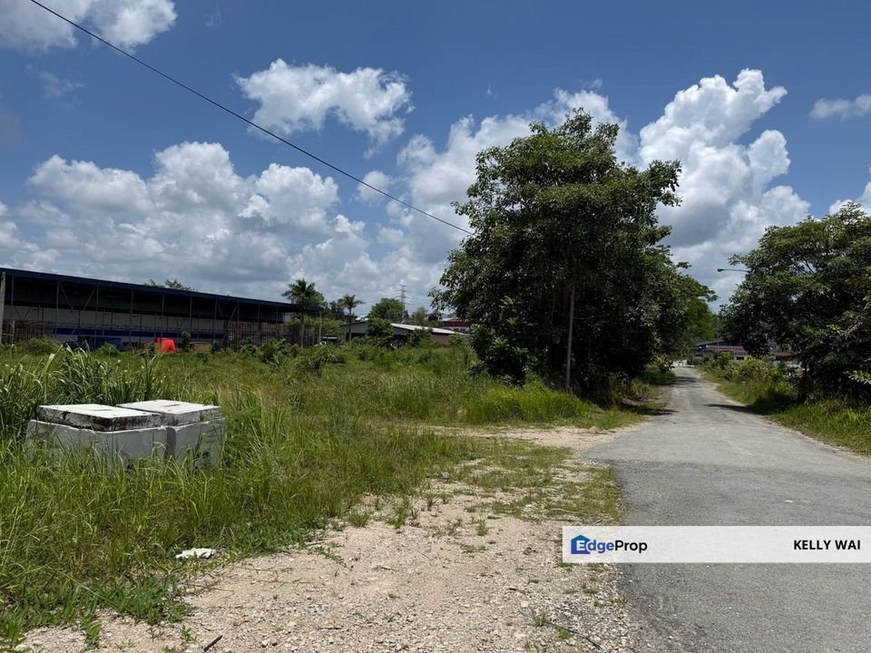 Kulai @ Johor 2 acres Commercial Land For Sale, Johor, Kulai