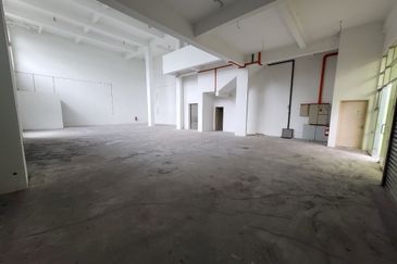 I Season Park @ Ulu Tiram 2 Storey Cluster Factory For Sale