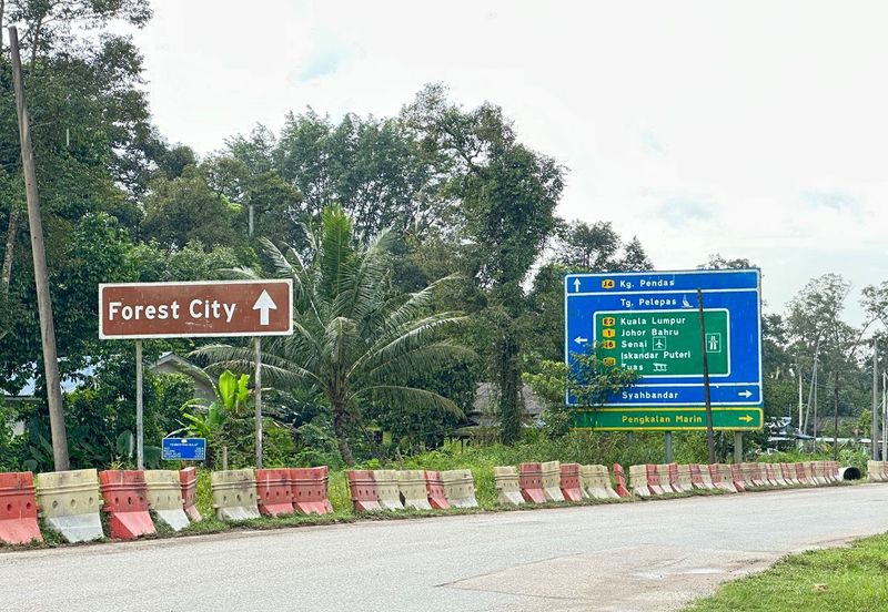 Gelang Patah 6.5 Acres Converted Medium Industrial Land For Rent/Sale