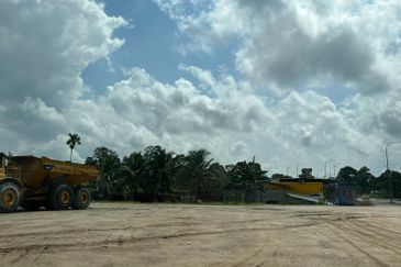 Tanjung Kupang @ Johor 16 Acres Converted to Perusahaan Industri Sederhana For Sale