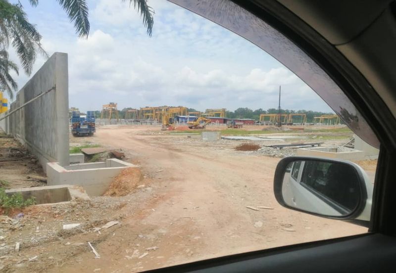 Jalan Ulu Pulai @ Mukim Jeram Batu (Pontian) 2.4 acres Converted Medium Industrial Land For Sale 