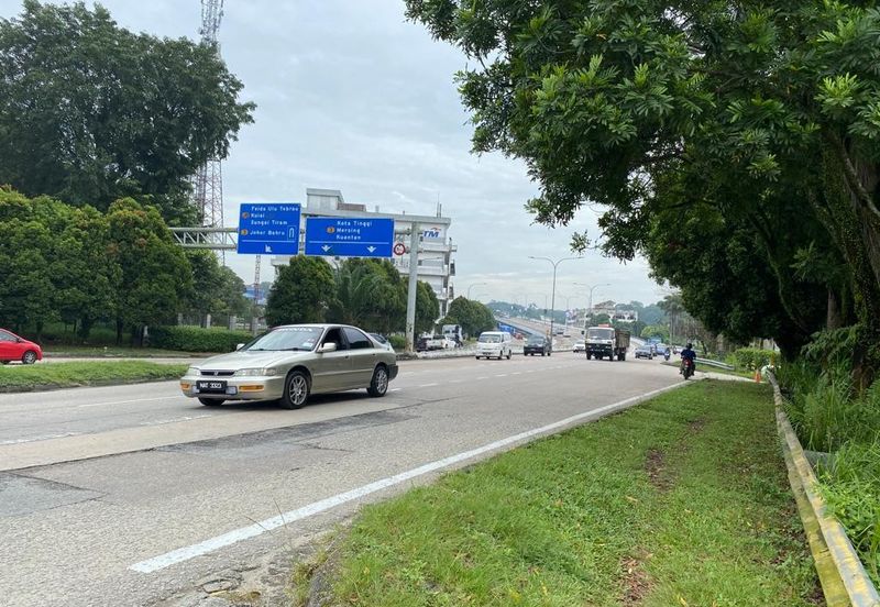 Ulu Tiram @ Johor 10 Acres++ Agricultural Land Zoning Industrial Land For Sale 