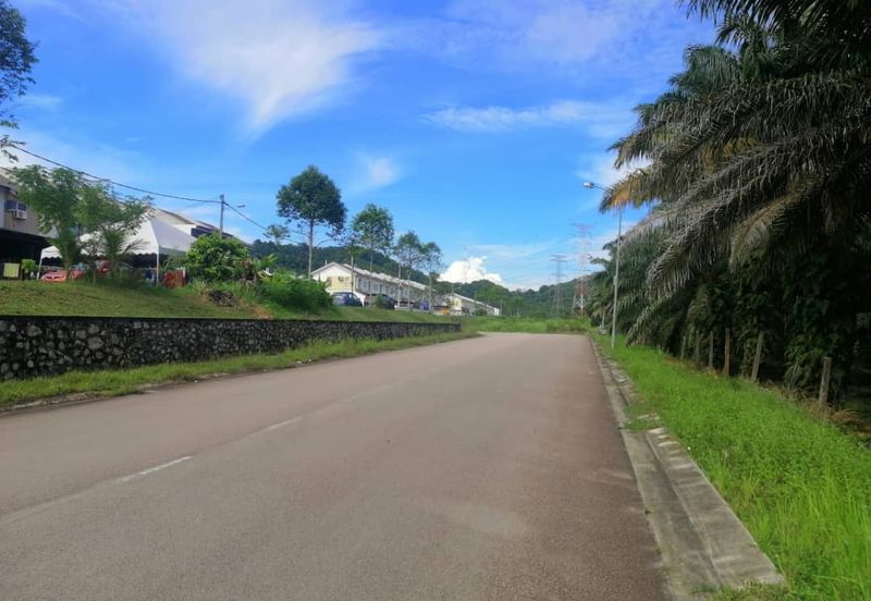 Jalan Gelang Patah