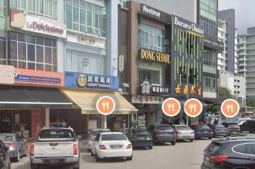 Jalan Austin Heights