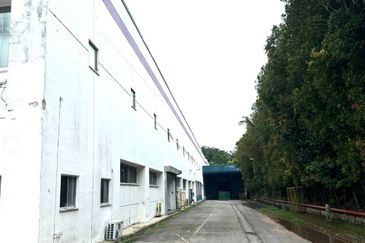 Batu 22 @ Kulai 6.54 acres Factory For Sale/Rent