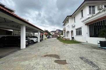 Kuala Terengganu Golf Resort