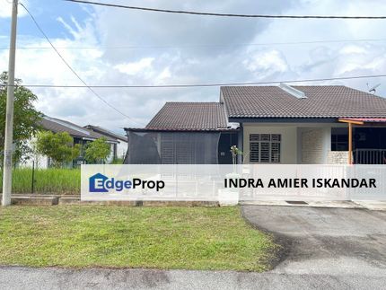 Semi D hadapan UMP gambang, Pahang, Kuantan