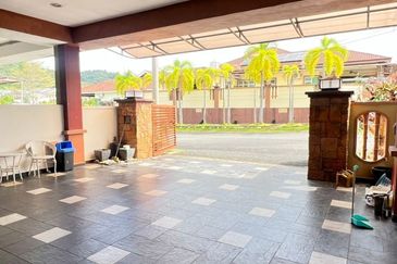 TAMAN SRI ANGSANA (LOT 665)