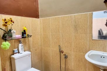 TAMAN SRI ANGSANA (LOT 665)