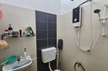 PERUMAHAN CHERATING DAMAI 1