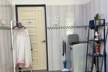Semi-d dua tingkat fully furnished Wakaf Beruas