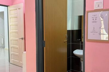 Semi-d dua tingkat fully furnished Wakaf Beruas