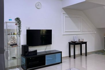 Semi-d dua tingkat fully furnished Wakaf Beruas