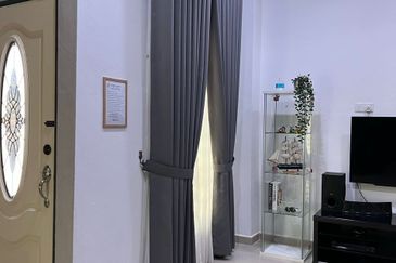 Semi-d dua tingkat fully furnished Wakaf Beruas