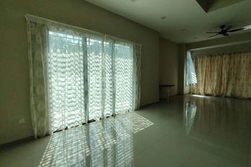 THE RADIANCE @ INDERA MAHKOTA 3