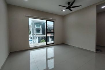 THE RADIANCE @ INDERA MAHKOTA 3