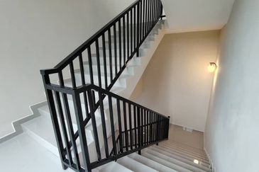 THE RADIANCE @ INDERA MAHKOTA 3