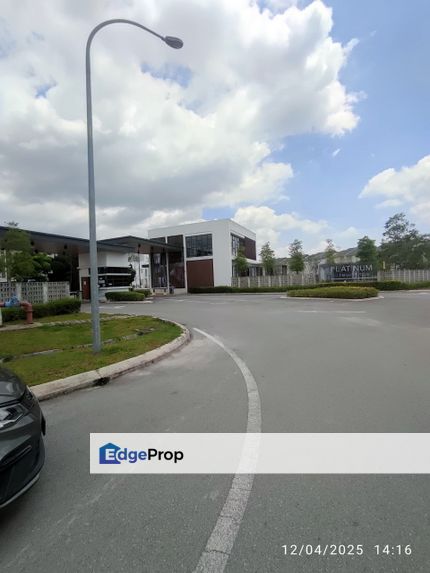 PLATINUM RESIDENT TOWNHOUSE, DENGKIL SELANGOR, Selangor, Dengkil