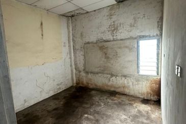 Werehouse Indera mahkota 14