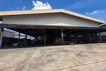 BANDAR INDERA MAHKOTA