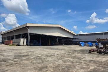 BANDAR INDERA MAHKOTA