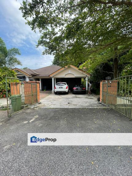 BANGLO SETINGKAT  DI INDERA MAHKOTA 2, Pahang, Kuantan