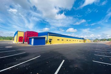 NEWLY COMPLETED HYPERMARKET 