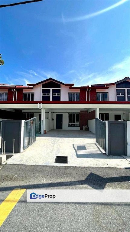 DOUBLE STOREY PINGGIRAN PUTRA KUANTAN,, Pahang, Kuantan