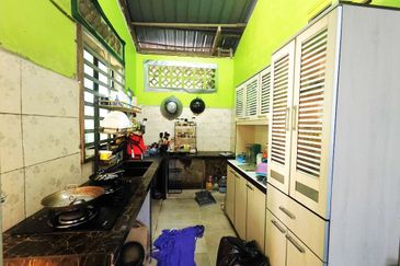 PERKAMPUNGAN SEMAMBU BARU