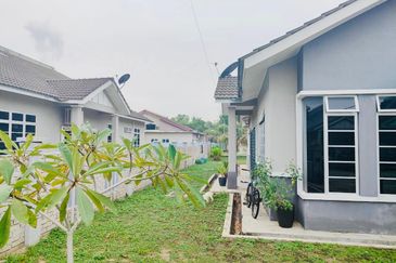 PERKAMPUNGAN CEMPAKA AMAN FASA 2