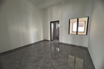 Repulse Bay Residence