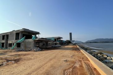 Repulse Bay Residence