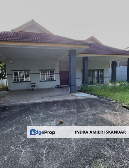 Banglo Setingkat bukit istana kuantan, Pahang, Kuantan