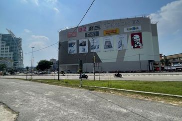 2 UNIT SEMI-D UNTUK DIJUAL DALAM BANDAR KUANTAN