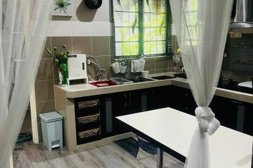 PERUMAHAN ASTANA PERMAI