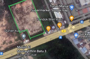 Batu 3, Jalan Gambang