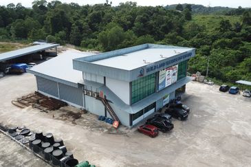 Warehouse Simpang Lubuk Kawah, Temerloh,