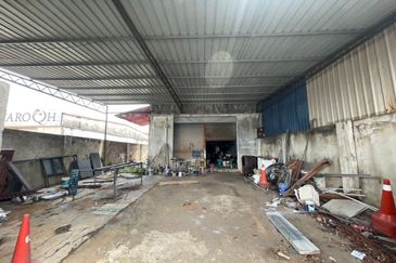 BANDAR INDERA MAHKOTA