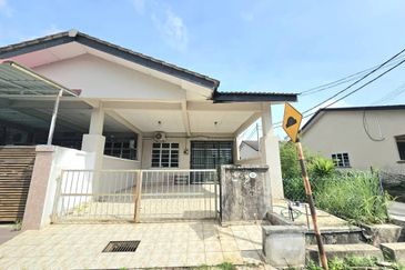 BANDAR INDERA MAHKOTA