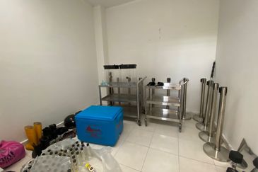 TAMAN D'PINGGIR KEMPADANG JAYA