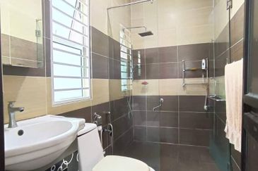 USJ Avenue @ USJ Heights