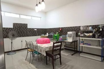 USJ Avenue @ USJ Heights