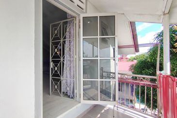 Banglo kuala nerus wakaf tembesu 