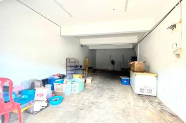 LOT KEDAI 2 TINGKAT TAMAN JAYA 5